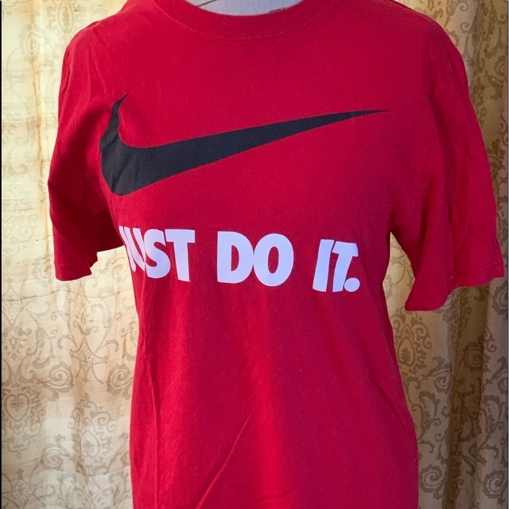 Nike t-shirt